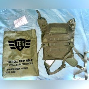 NEVER WORN - PET & SMOKE FREE TACTICAL OLIVE GREEN BABY CARRIER